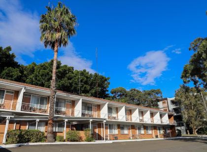 弗林德斯汽車旅館