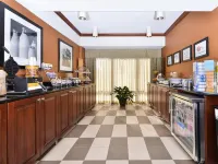 Hampton Inn Greensboro-Airport - Airport Shuttle