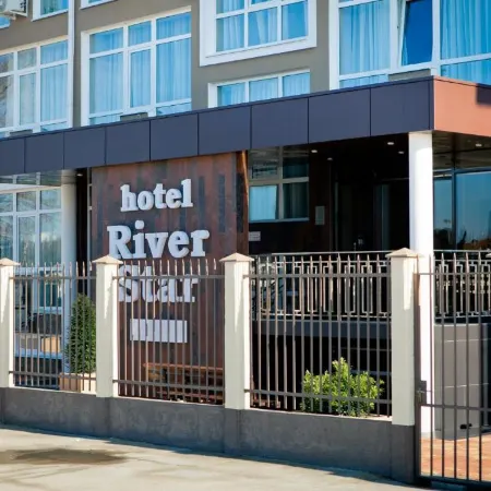 River Star (Ривер Стар)