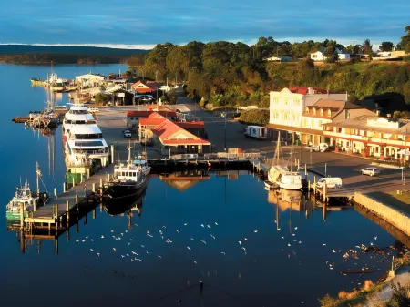 Wheelhouse Apartments