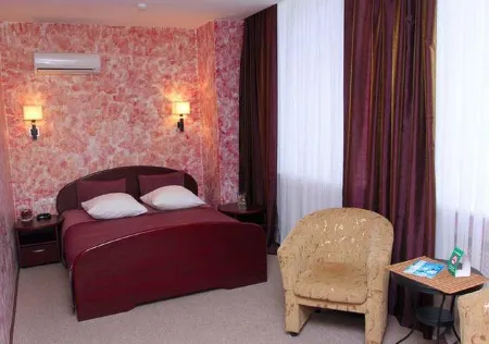 BierЛога (Берлога) Отели в г. город Дзержинск