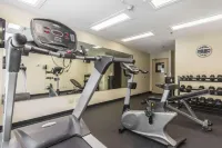 Quality Inn Airport - gimnasio