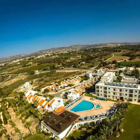 Helios Bay Hotel and Suites