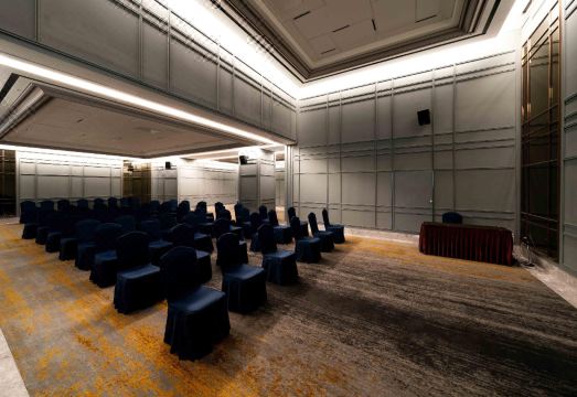 홀리데이 인 광주 수영장