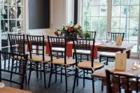 Ethan Allen Hotel - breakfast