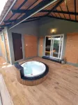 KK Selfie Point Resort - Hot Tub