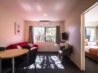 298 Westside Motor Lodge Hotels near Avonhead