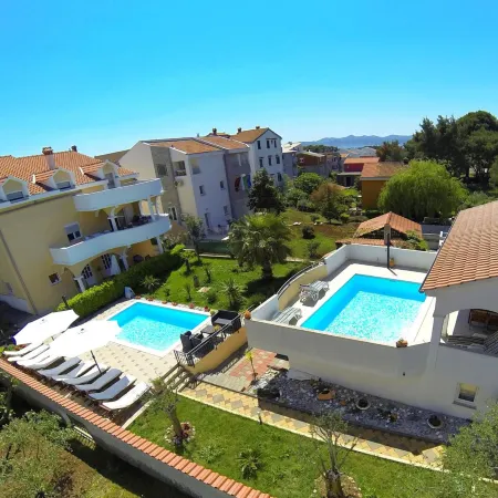 Villa Vanilla with Heated Pool