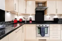 Roomspace Serviced Apartments - Royal Swan Quarter - 2 звезды