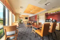 法明頓TownePlace Suites 飯店