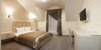 Bravis Hotel dekat The Varnitsky Trinity Monastery of St. Sergius