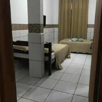 Hospedagem Econômica by Bia