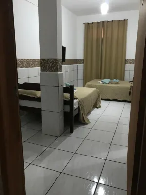 Hospedagem Econômica by Bia Hotel a 