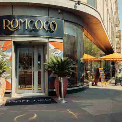 voco Paris - Porte de Clichy Hotel Exterior