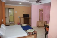 Hotel Prashant International Hotels in Гандхідхам