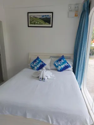 Rrj's Beach Resort Hotels in Malabuyoc