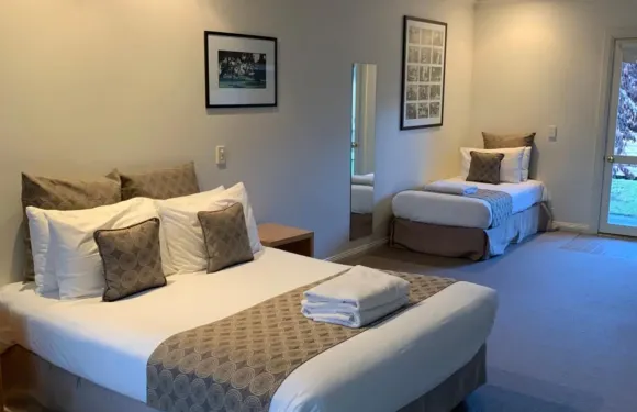 鄧凱爾德村家庭旅館 - 原鄧凱爾德單間家庭旅館