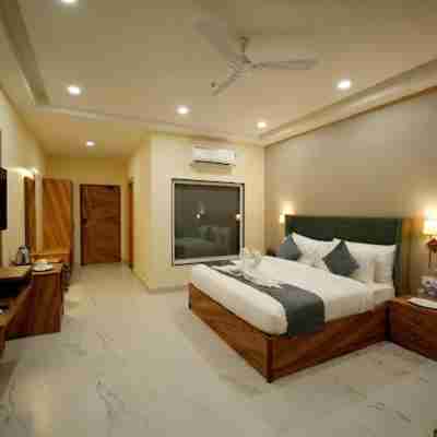 Aaroham的Aamod德拉馬沙拉飯店 Rooms