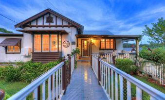 Andavine House - Bed & Breakfast - Housity
