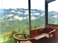 Valley View Homestay - غرفة مطلة على الجبل