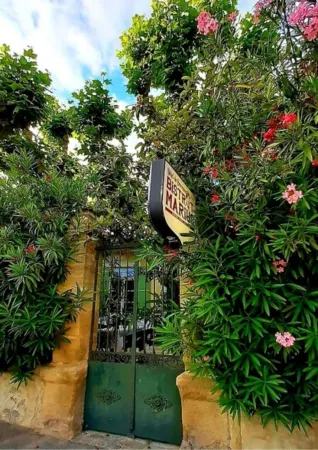 Logis hôtel Restaurant de Provence