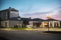 Courtyard Louisville East Hotels in Hurstbourne