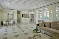 Nefeli Hotel - 3-Star