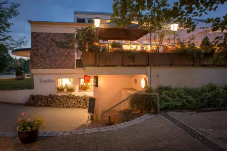 Hydepark Отели в г. Энгстинген