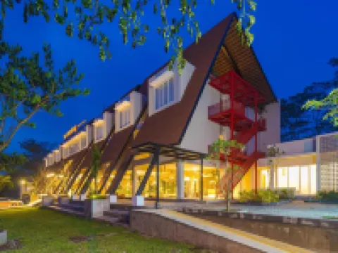 Se.Nandung Living and Space Hotels in Pakis