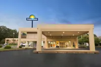 Days Inn by Wyndham Atlanta Stone Mountain Hotel a Stone Mountain