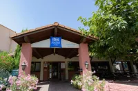 Ibis Budget Avignon Nord Hotels in Sorgues