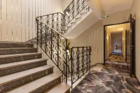 Brit Hotel Europ Bergerac - parking