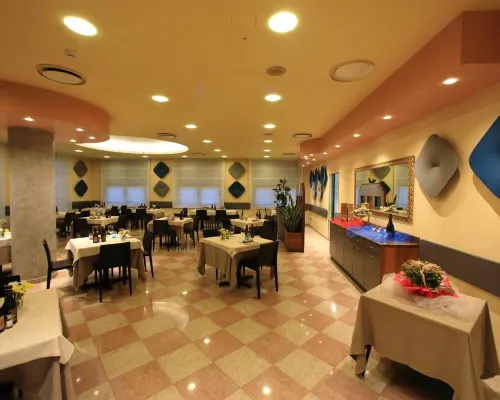 Hotel Eden Makanan Photos