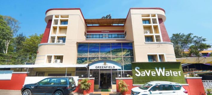 Hotel Green Field Hotels in Satara