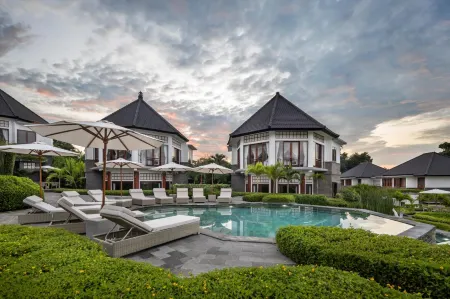 Swan Paradise A Pramana Experience Отели рядом с достопримечательностью «Сингападу Баньян Три»