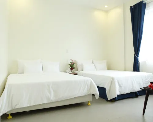 Noblesse Hotel Photos
