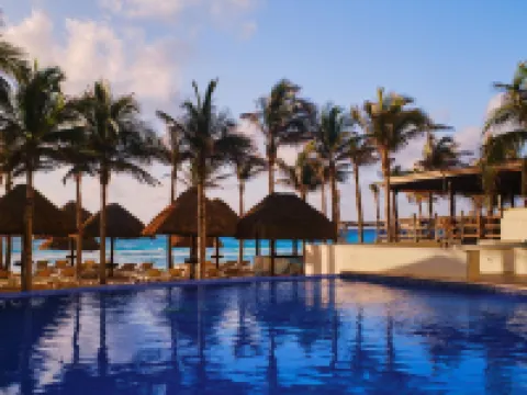 ホテル NYX カンクン カンクンのホテル