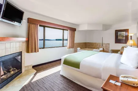 AmericInn by Wyndham Fort Pierre Conference Center Отели в г. Пьер