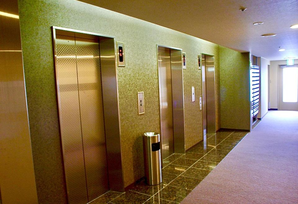 요나고 유니버셜 호텔