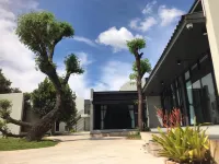 Wisdom Field Resort & Spa Hotels in 