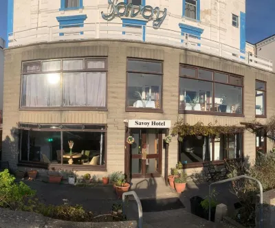 薩沃伊酒店 鄰近Broadoak Academy的酒店