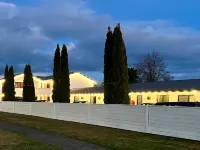 Ashbrook Motel Taupo Hotels near Lava Glass - Glassblowing Studio, Sculpture Garden, Art Gallery, Café