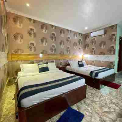 Por Chey Rooms