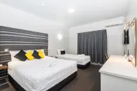 The Esplanade Motel - 3-Star