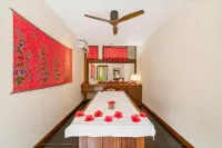 The Barefoot Eco Hotel - spa