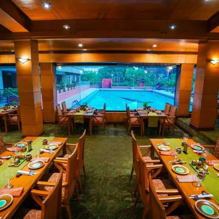 Avari Lahore Hotel