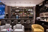 93 Luxury Suites and Residences - 5 stelle
