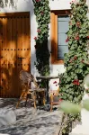 Pure House on the Lake - bar