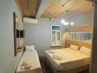 Hotel Megaron Các khách sạn gần Cung điện Topkapi