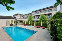 Pensiunea Nora Prestige - Pools